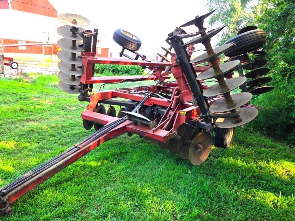 Image of International Harvester 496 Primary image