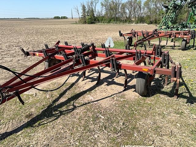 Image of International Harvester 5000 equipment image 4