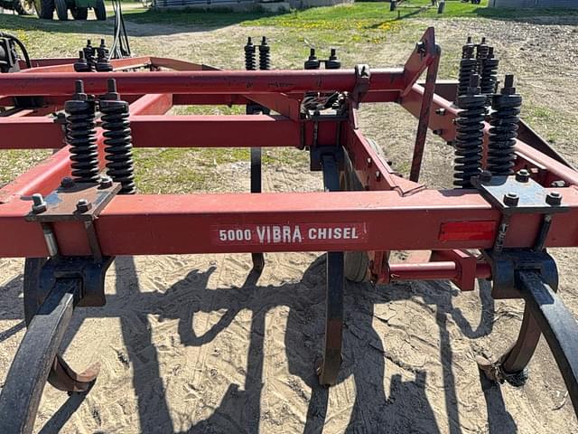 Image of International Harvester 5000 equipment image 2