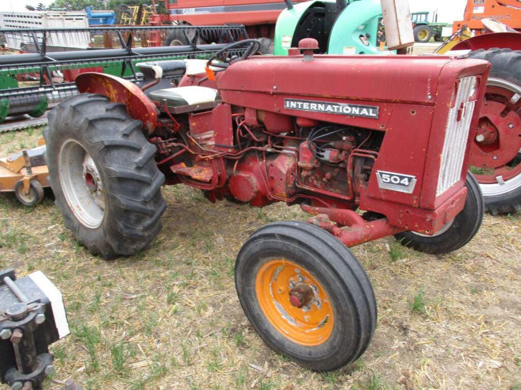 Main image International Harvester 504