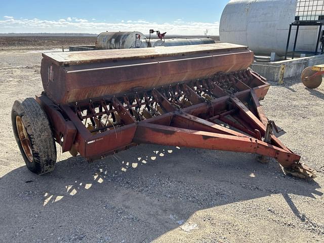 Image of International Harvester 510 equipment image 3