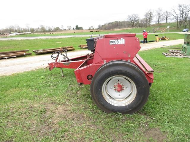 Image of International Harvester 5100 equipment image 3