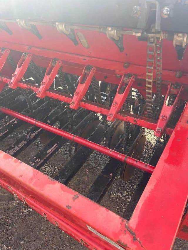 Image of International Harvester 5100 equipment image 4