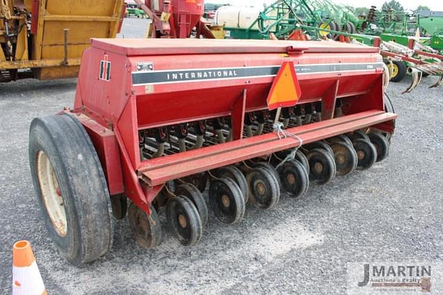 Image of International Harvester 5100 equipment image 3