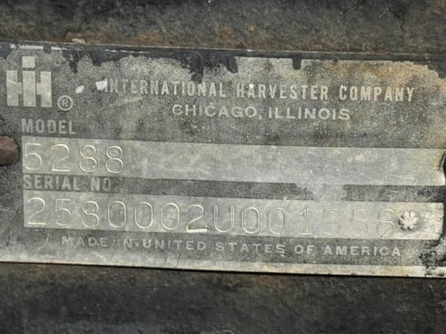 Image of International Harvester 5288 equipment image 1