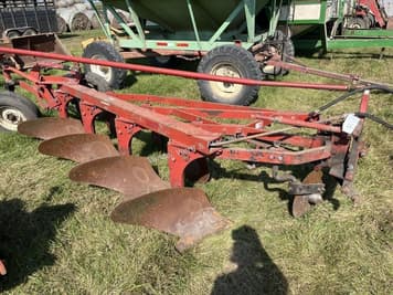 Main image International Harvester 540