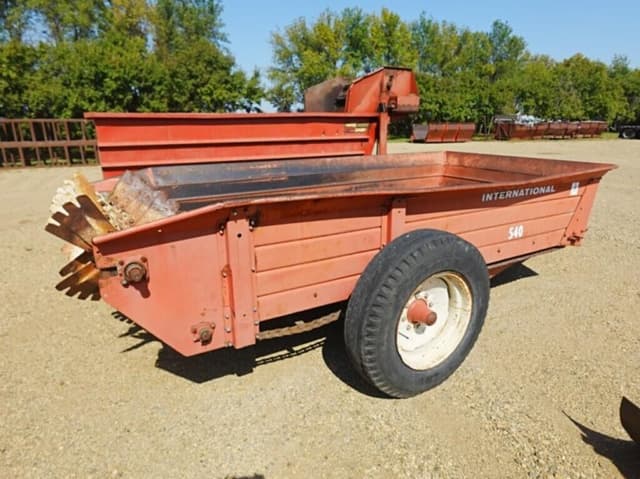 Image of International Harvester 540 equipment image 1