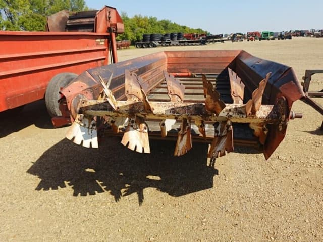 Image of International Harvester 540 equipment image 4