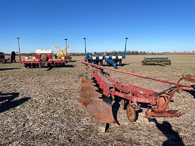 Image of International Harvester 550 equipment image 1