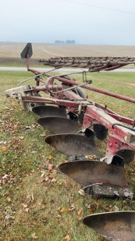 Image of International Harvester 550 equipment image 1