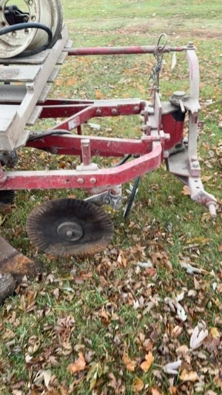 Image of International Harvester 550 equipment image 2