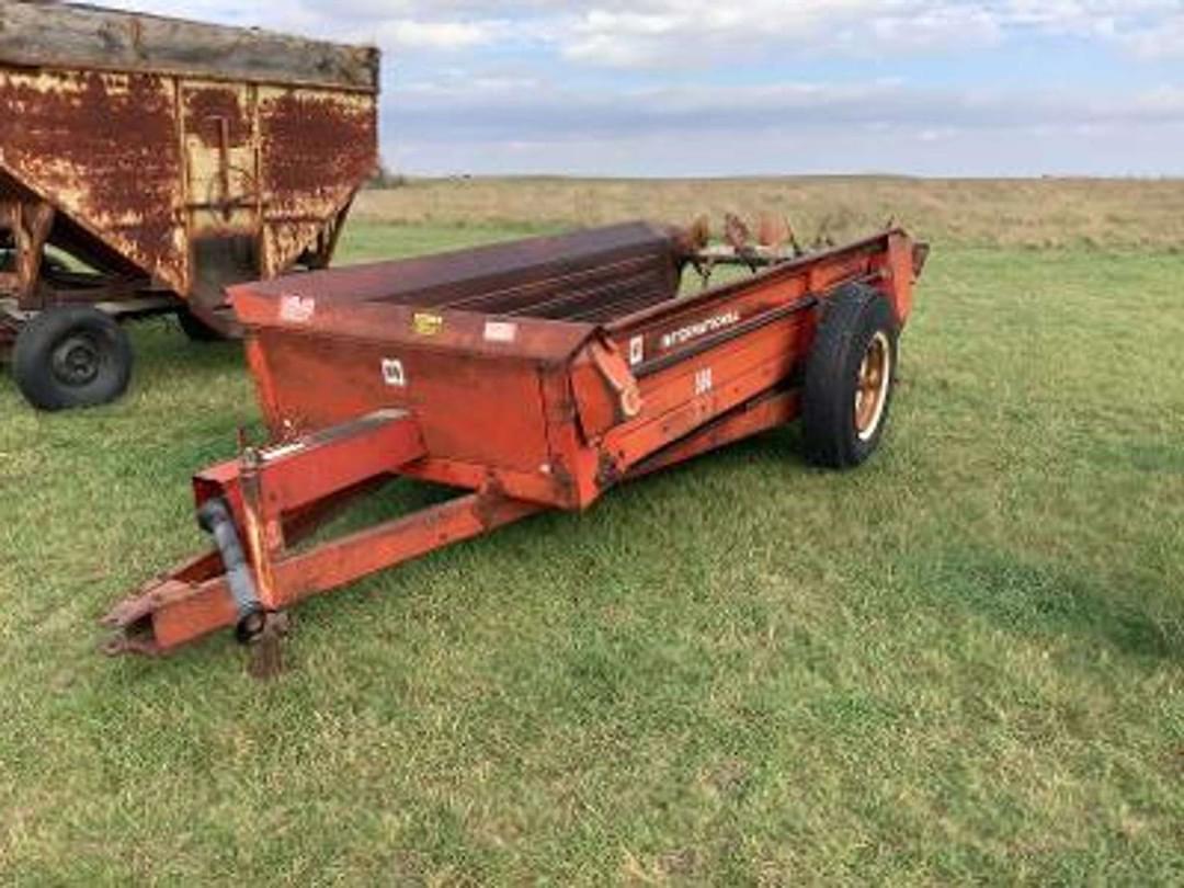 Image of International Harvester 550 Image 0
