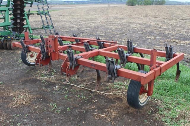 Image of International Harvester 5500 equipment image 4