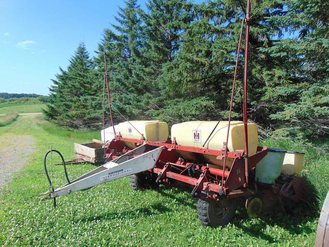 Image of International Harvester 56 Image 1