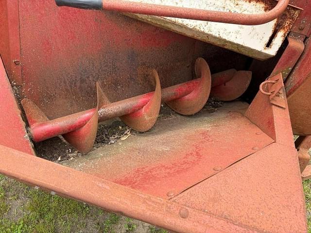 Image of International Harvester 56 equipment image 3