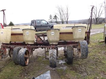 Main image International Harvester 56