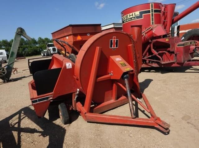 Image of International Harvester 56 equipment image 1