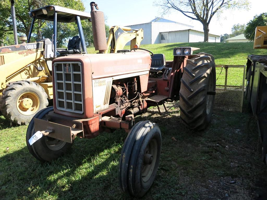 Image of International Harvester 574 Primary image