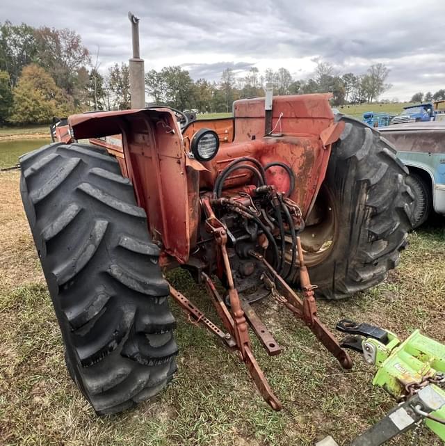 Image of International Harvester 574 equipment image 2