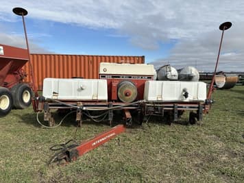 Main image International Harvester 800 Cyclo Air