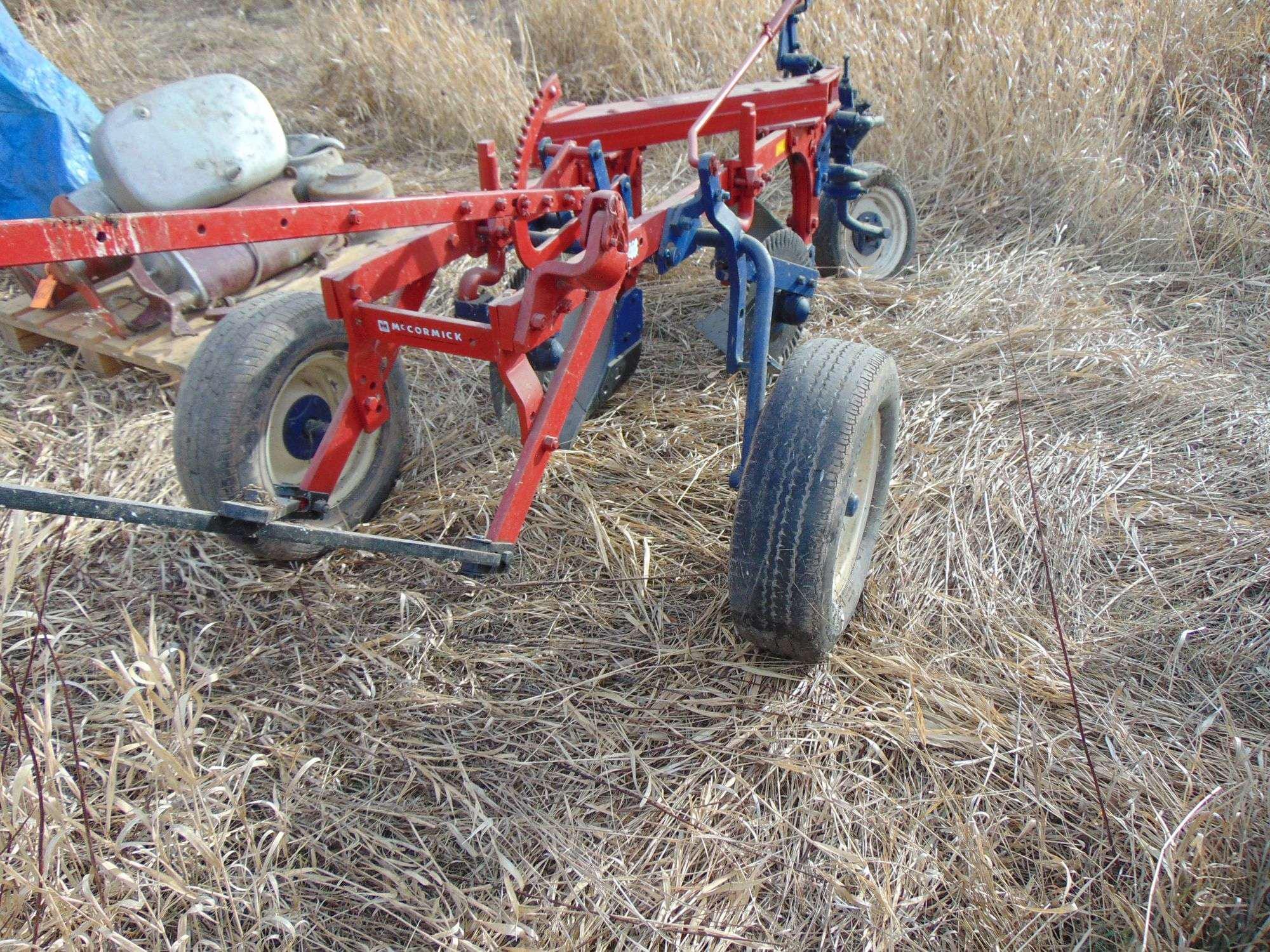 Main image International Harvester 60