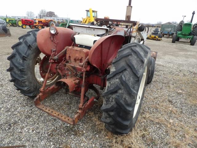 Image of International Harvester 606 Image 1