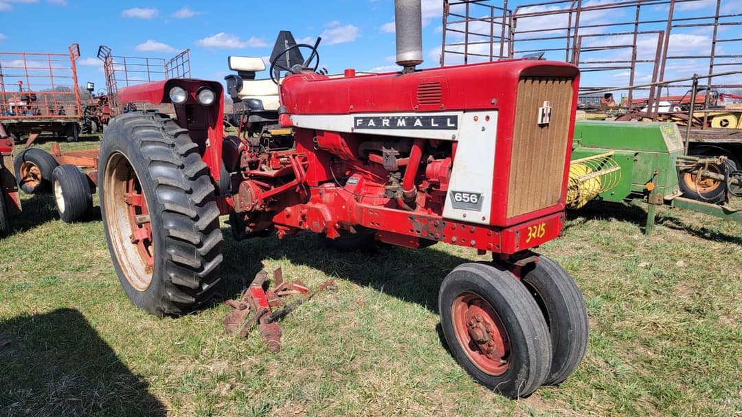 Image of Farmall 656 Primary image