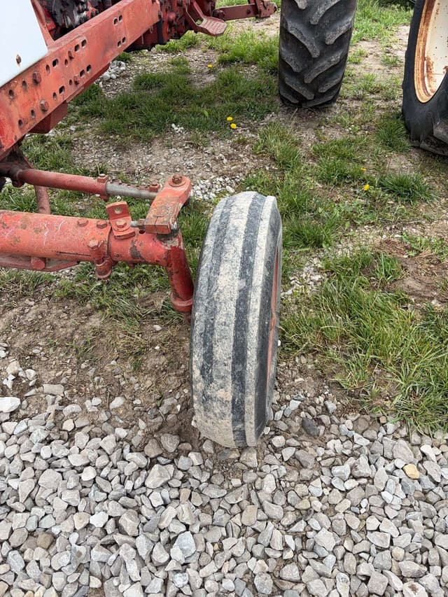 Image of International Harvester 686 equipment image 4