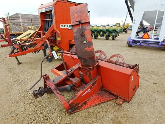 Image of International Harvester 70 equipment image 2