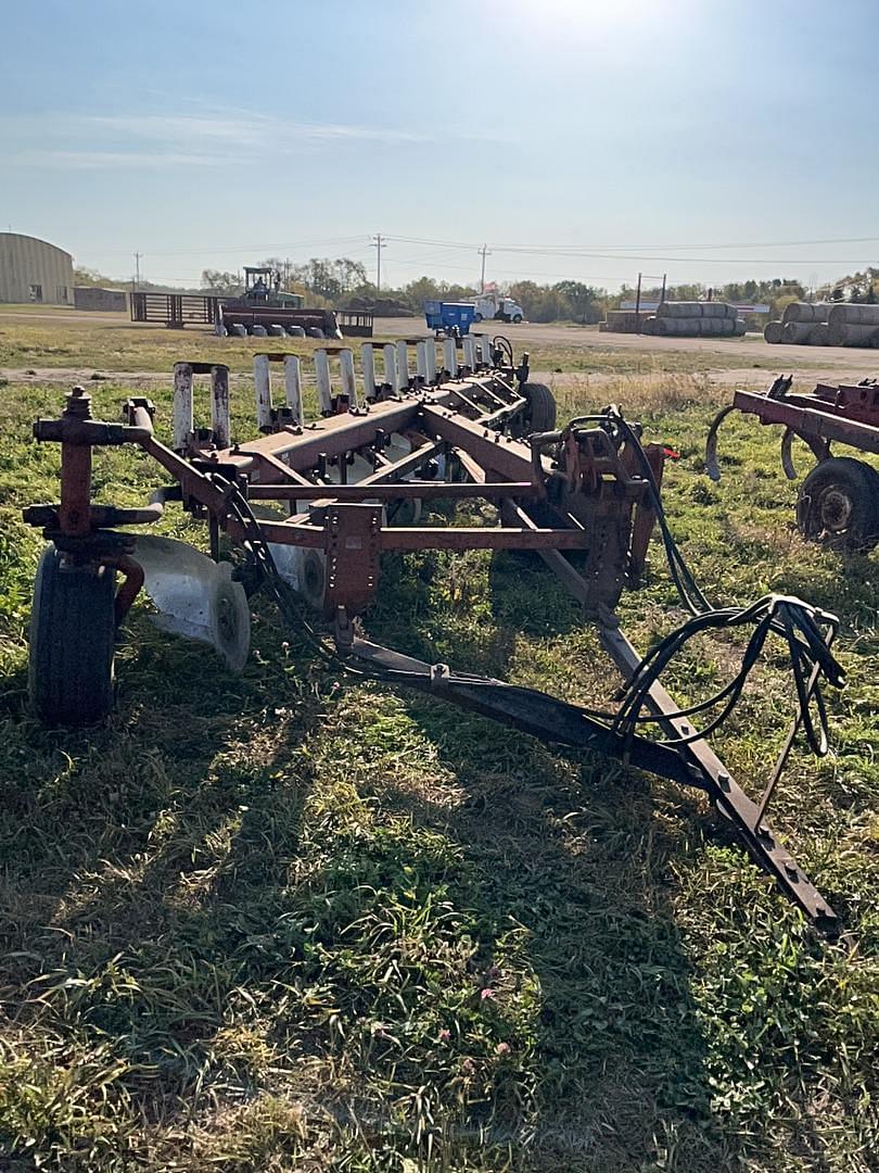 Image of International Harvester 700 Primary image