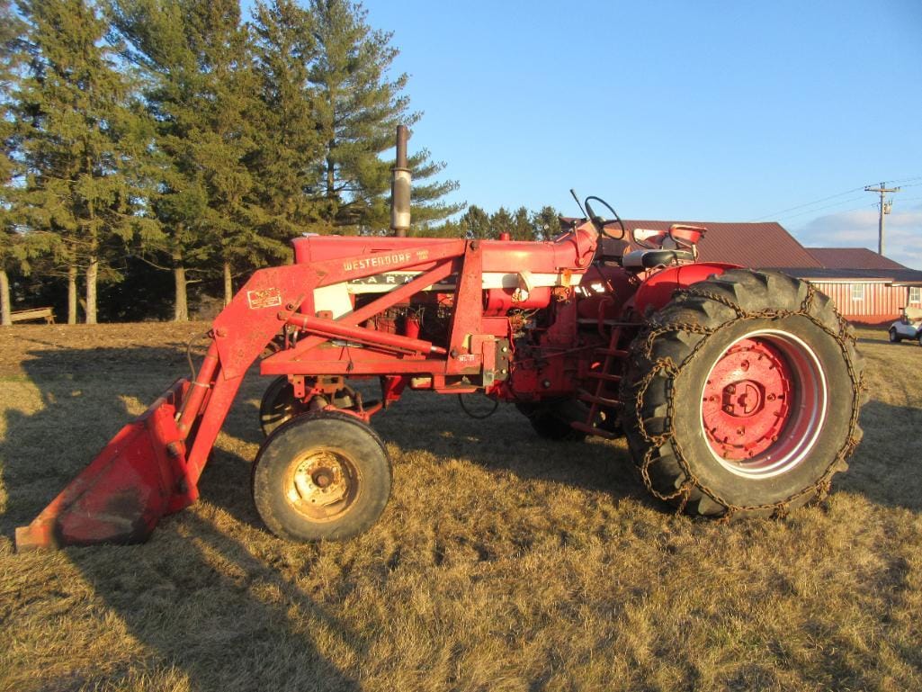 Main image International Harvester 706