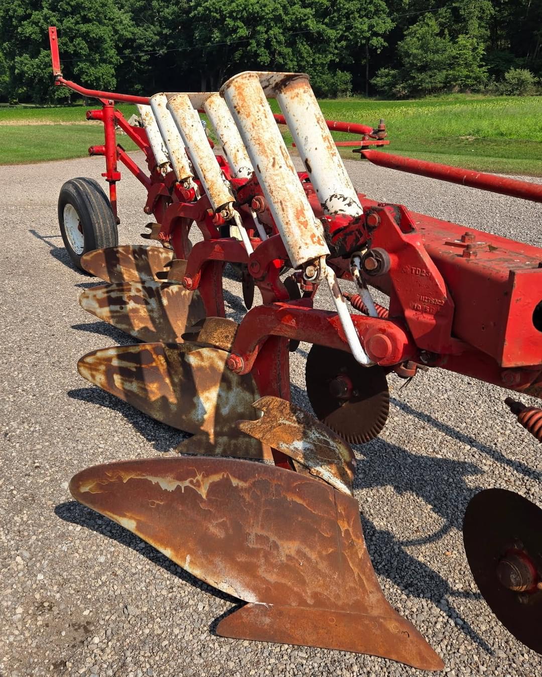 Image of International Harvester 720 Image 1