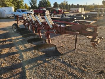 Main image International Harvester 720