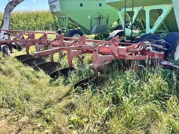 Main image International Harvester 720