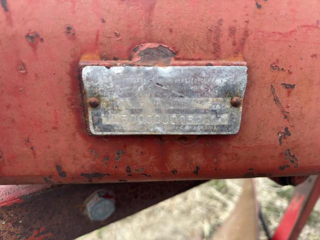 Image of International Harvester 720 equipment image 3