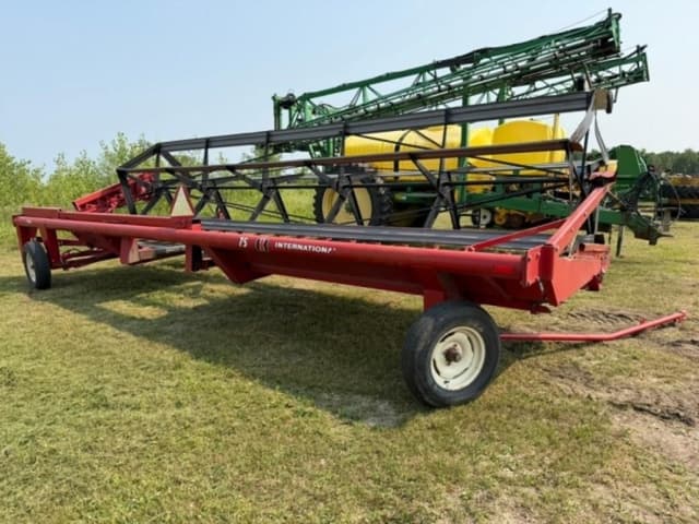 Image of International Harvester 75 equipment image 2