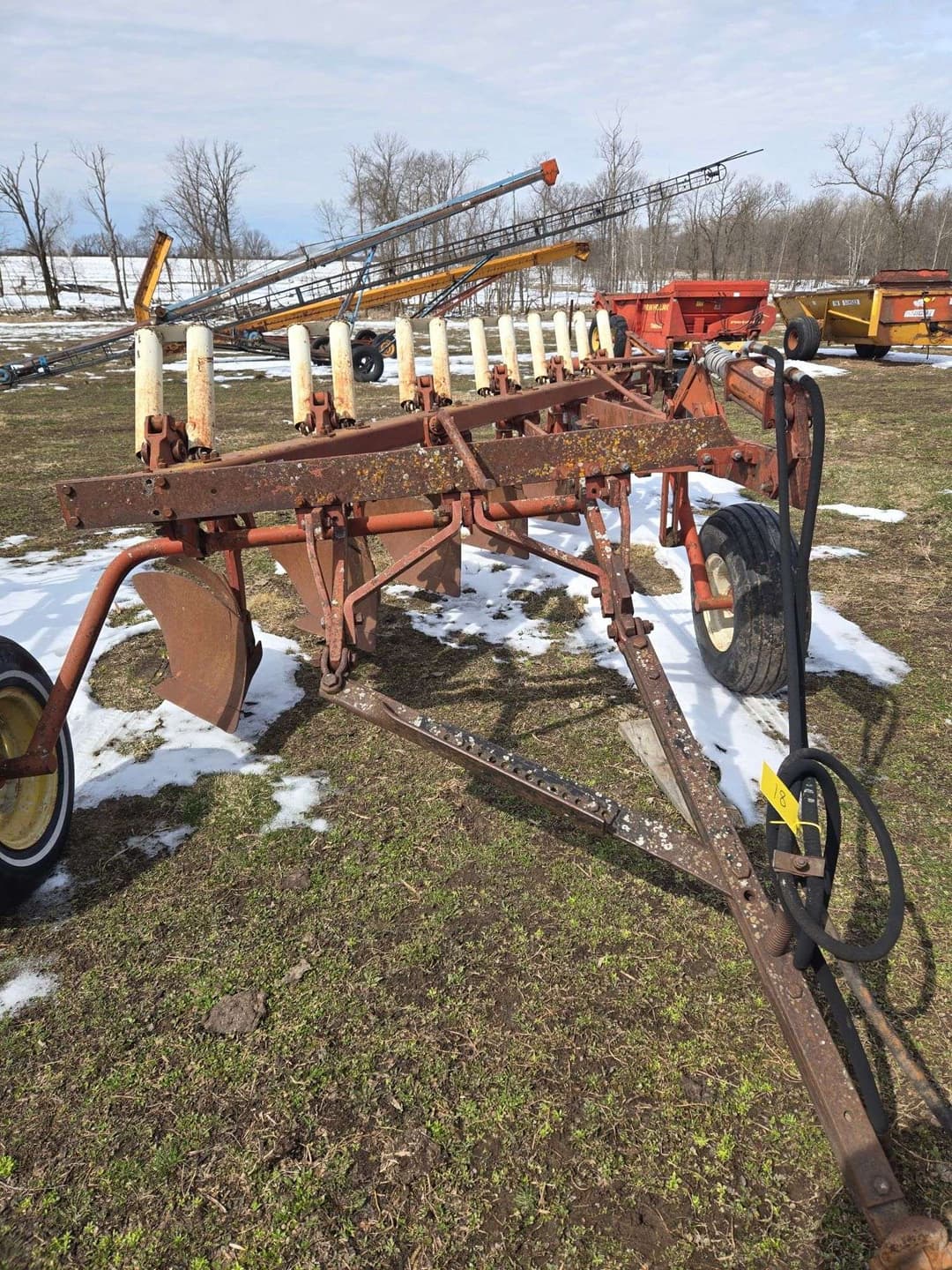 Image of International Harvester 770 Image 0