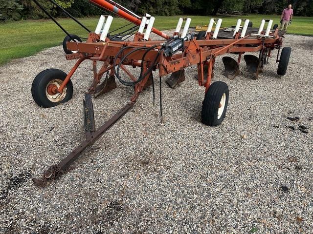 Main image International Harvester 770