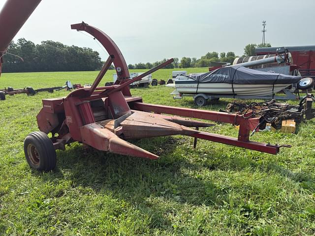 Image of International Harvester 781 equipment image 1