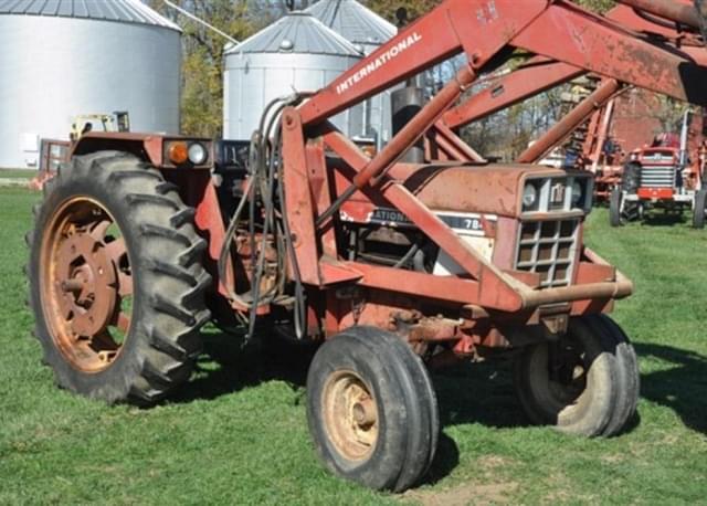 Image of International Harvester 784 equipment image 2