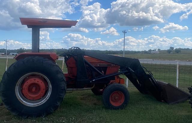 Image of International Harvester 784 equipment image 4