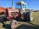 International Harvester 826 Image