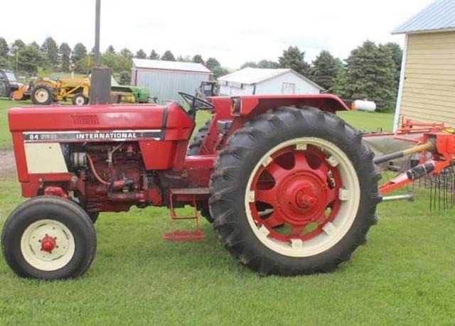 Image of International Harvester Hydro 84 equipment image 1