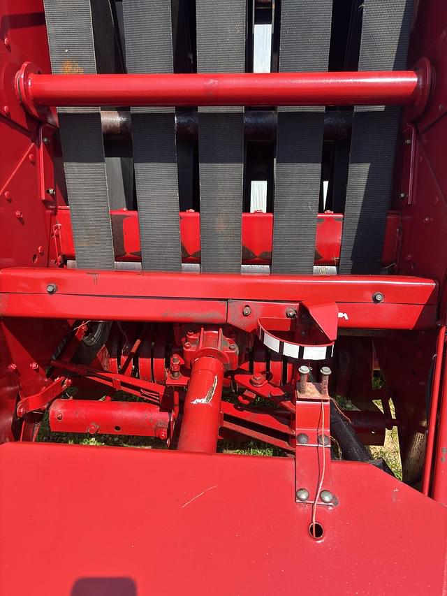 Image of Case IH 8420 equipment image 3