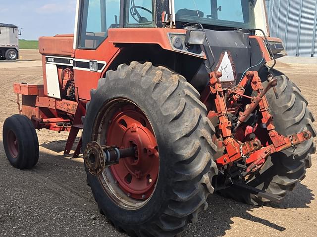 Image of International Harvester 886 equipment image 3