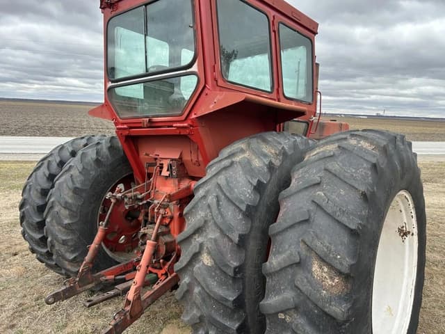 Image of International Harvester 966 equipment image 2