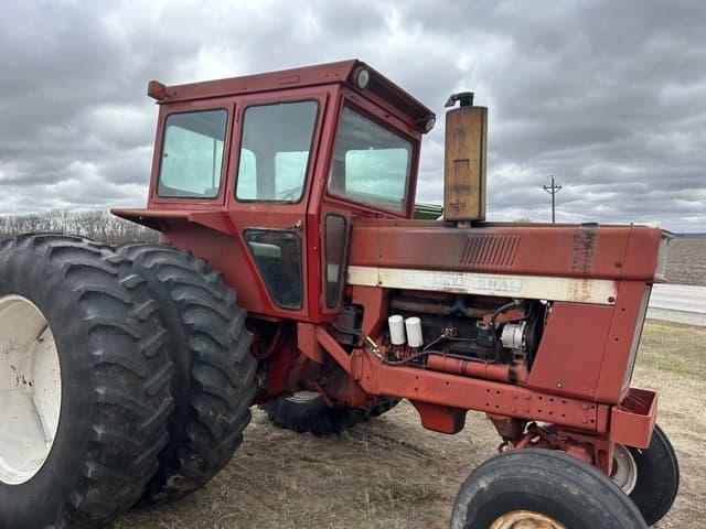 Image of International Harvester 966 equipment image 3