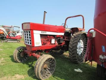Main image International Harvester 966