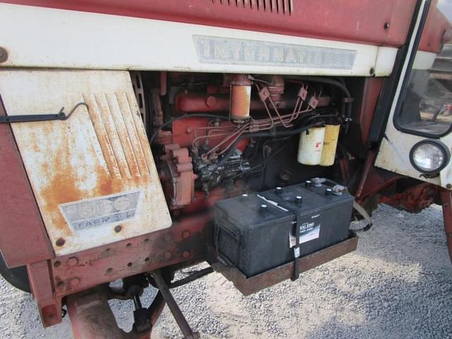 Image of International Harvester 966 equipment image 3