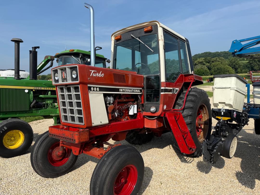 Image of International Harvester 986 Primary image